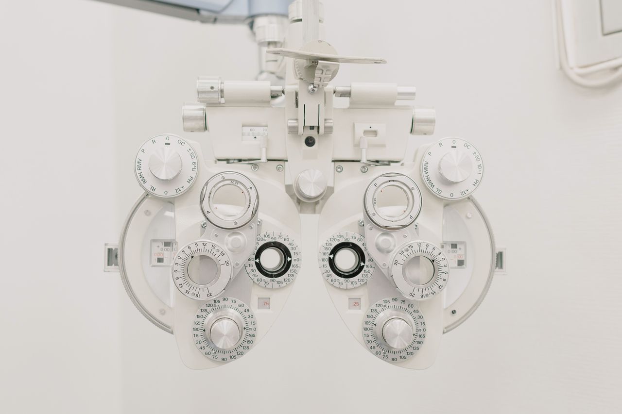 Ophthalmology slit lamp exam - McLean Eyecare Center